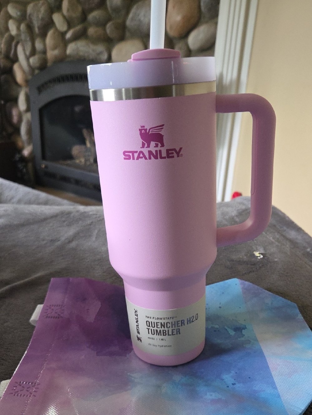 Stanley  Pink Insulated Quencher Tumbler with Handle